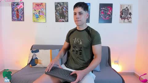 Snapshot of jonathanjoestar_ chatting on 11-12-25, 09:14 Instagram jonathanfit14 online show from 11-12-25, 09:14