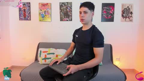 Snapshot of jonathanjoestar_ chatting on 11-17-25, 09:31 Instagram jonathanfit14 online show from 11-17-25, 09:31