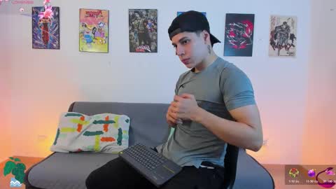 Snapshot of jonathanjoestar_ chatting on 11-24-25, 10:53 Instagram jonathanfit14 online show from 11-24-25, 10:53