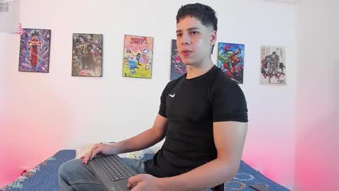 Instagram jonathanfit14 online show from 03-28-26, 09:14