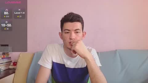 Snapshot of jonhy_merlin chatting on 12-17-24, 09:28 jonhy_merlin online show from 12-17-24, 09:28