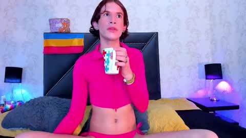 jonny_gilbert online show from 09-17-25, 03:41