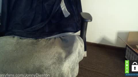 Snapshot of jonnydieston777 chatting on 02-04-25, 02:28 JonnyDieston online show from 02-04-25, 02:28