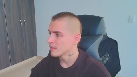 Snapshot of jordanthompson_ chatting on 09-12-25, 09:59 JordanThompson online show from 09-12-25, 09:59