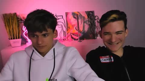 Snapshot of jordi_ser chatting on 12-04-25, 08:06 jordi_ser online show from 12-04-25, 08:06