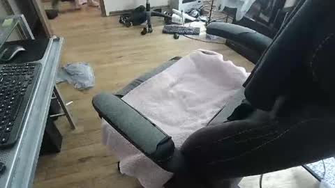 Snapshot of jorigwm chatting on 02-07-25, 09:26 jorigwm online show from 02-07-25, 09:26