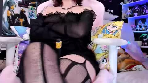 Rose online show from 01-16-26, 05:06