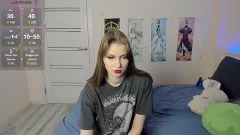 Mila online show from 10-08-25, 02:53