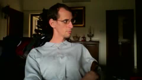 Snapshot of jos39a chatting on 12-16-25, 12:21 jos39a online show from 12-16-25, 12:21