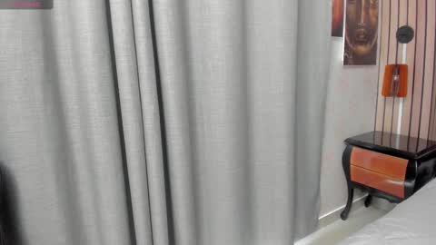 Snapshot of joselyn_sexy_ chatting on 03-04-25, 06:07 Katalina online show from 03-04-25, 06:07