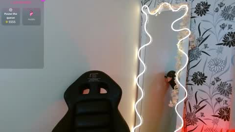 Joselyn  online show from 11-26-25, 11:44