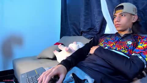 Josep online show from 12-20-24, 03:03