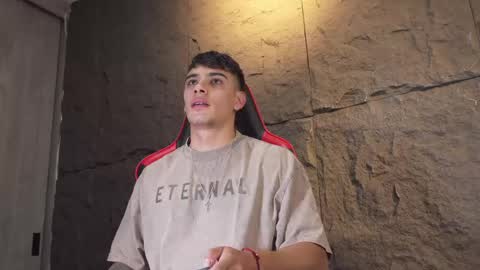 Snapshot of joseph__boy chatting on 04-16-26, 11:33 JOSEPH online show from 04-16-26, 11:33