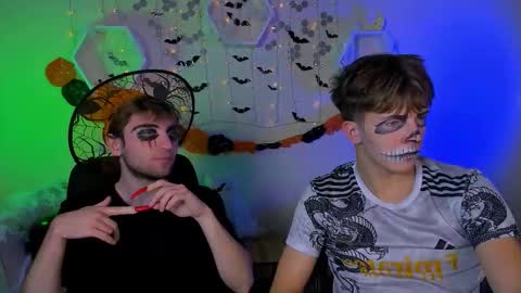 Snapshot of joseph_bear_ chatting on 10-23-25, 07:12 joseph_bear_ online show from 10-23-25, 07:12