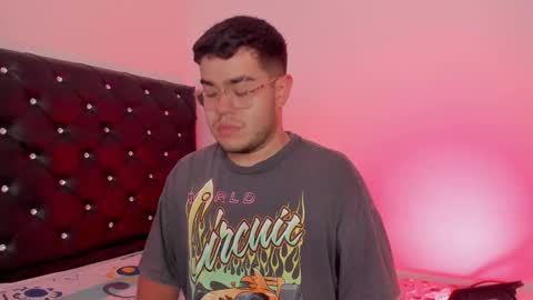 Snapshot of joseph_connor5 chatting on 03-01-26, 01:51 joseph online show from 03-01-26, 01:51