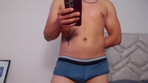 josephmosquera online show from 12-23-24, 01:03