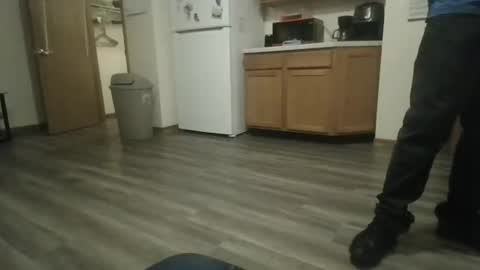 Snapshot of josephung1 chatting on 12-27-24, 05:37 sissy josphine online show from 12-27-24, 05:37