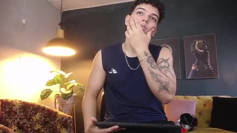 Snapshot of joshhhcomboy chatting on 03-29-26, 07:58 JOSHH online show from 03-29-26, 07:58