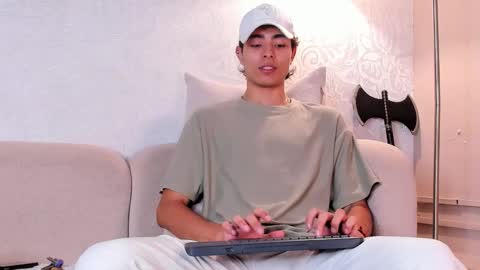 Josh Rashford online show from 10-25-25, 09:31