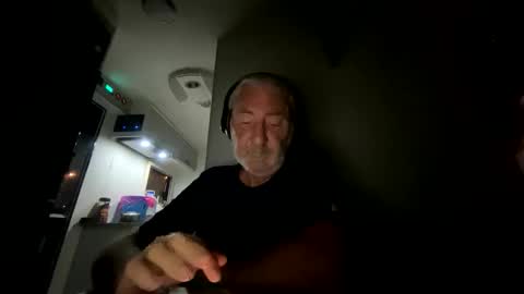 Snapshot of joshua19988945132 chatting on 03-20-26, 08:08 joshua19988945132 online show from 03-20-26, 08:08