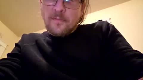 Snapshot of joshua2385 chatting on 03-03-26, 04:51 joshua2385 online show from 03-03-26, 04:51