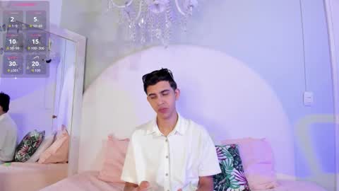 Joshua Sanz  online show from 10-25-25, 03:47