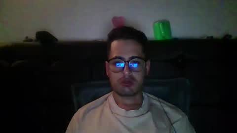 josux8 online show from 10-31-25, 04:24