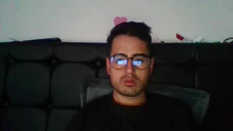 Snapshot of josux8 chatting on 01-16-26, 04:22 josux8 online show from 01-16-26, 04:22