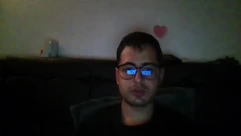 Snapshot of josux8 chatting on 03-17-26, 04:50 josux8 online show from 03-17-26, 04:50