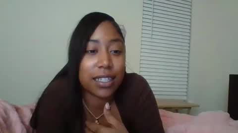 Snapshot of jottijade chatting on 10-05-25, 02:32 jottijade online show from 10-05-25, 02:32