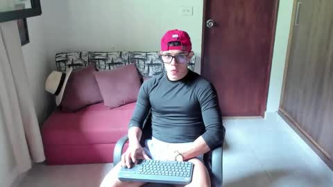 Im Jouliano online show from 09-19-25, 04:29