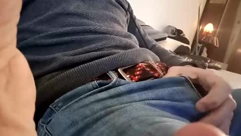 jovenduro84 online show from 12-03-25, 09:51