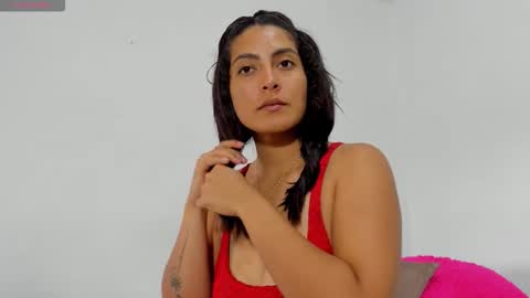 Snapshot of joyaoscura55 chatting on 11-10-25, 07:13 sofiaparker8 online show from 11-10-25, 07:13