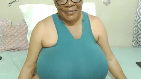 DairyQueen online show from 10-15-25, 06:46