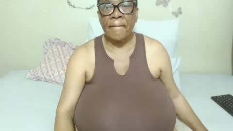 DairyQueen online show from 11-01-25, 03:14