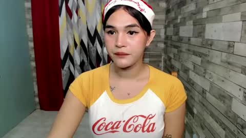 Snapshot of joycum_xxx chatting on 12-17-24, 11:06 JOY in your heart online show from 12-17-24, 11:06