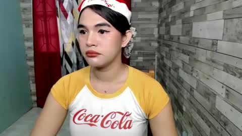 Snapshot of joycum_xxx chatting on 12-17-24, 10:00 JOY in your heart online show from 12-17-24, 10:00
