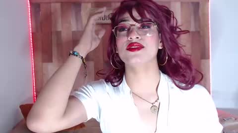 Snapshot of joyduo chatting on 12-29-24, 06:38 Noel and Martin online show from 12-29-24, 06:38