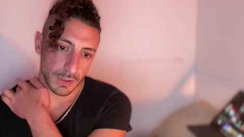 Snapshot of joyfulleyes chatting on 11-18-25, 04:33 joyfulleyes online show from 11-18-25, 04:33