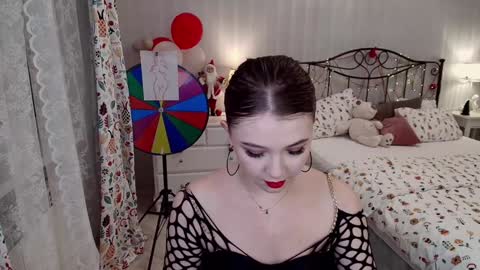 Ginny online show from 12-28-24, 03:37