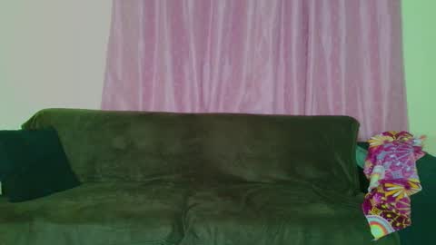    online show from 12-17-25, 04:18