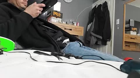 dLowfrk online show from 01-30-25, 11:02