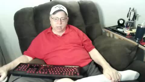 jpmel99 online show from 12-21-25, 12:18