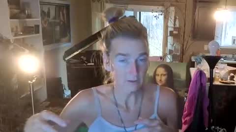 JP Sunflower Angel Love online show from 11-18-25, 04:22