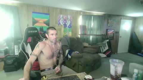 Snapshot of jrizzle1111 chatting on 10-23-25, 01:21 jrizzle1111 online show from 10-23-25, 01:21