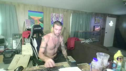 Snapshot of jrizzle1111 chatting on 10-27-25, 08:35 jrizzle1111 online show from 10-27-25, 08:35