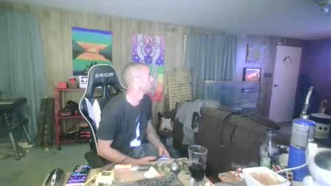 Snapshot of jrizzle1111 chatting on 11-06-25, 09:21 jrizzle1111 online show from 11-06-25, 09:21