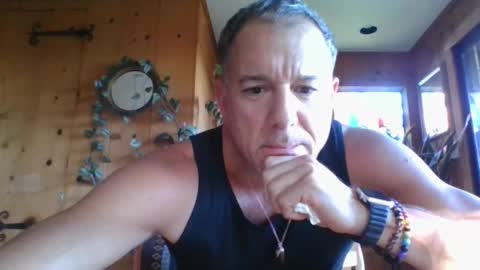 Snapshot of jroge21 chatting on 01-05-25, 09:57 jroge21 online show from 01-05-25, 09:57