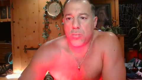 Snapshot of jroge21 chatting on 01-19-25, 03:39 jroge21 online show from 01-19-25, 03:39