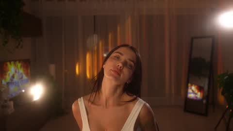 Jennifer Diaz online show from 01-12-26, 08:14